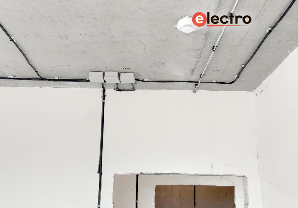 Замена электропроводки в евродвушке ЖК "АКВИЛONLINE"