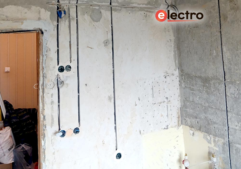 Замена электропроводки в кухне "Северодвинка"