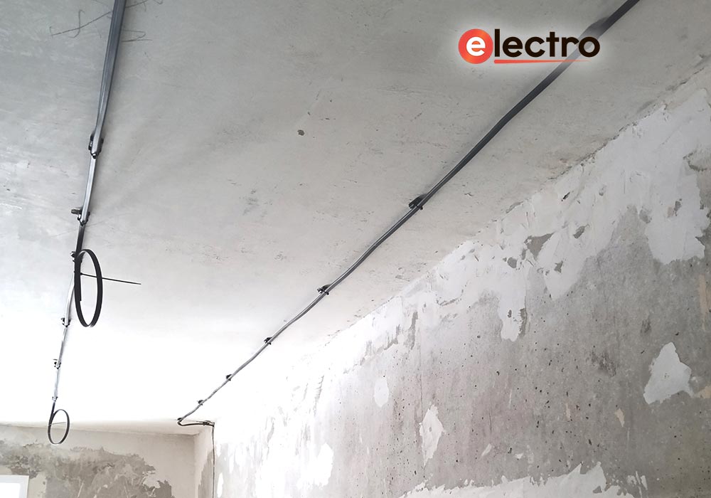 Замена электропроводки в комнате